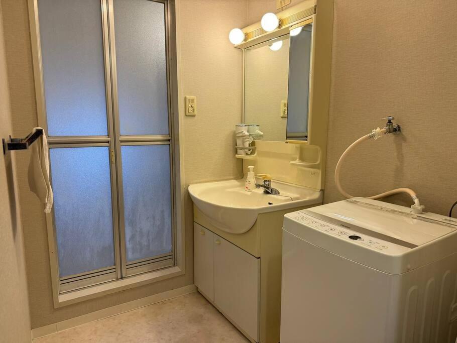 Color島之内701 Apartment Осака Екстериор снимка