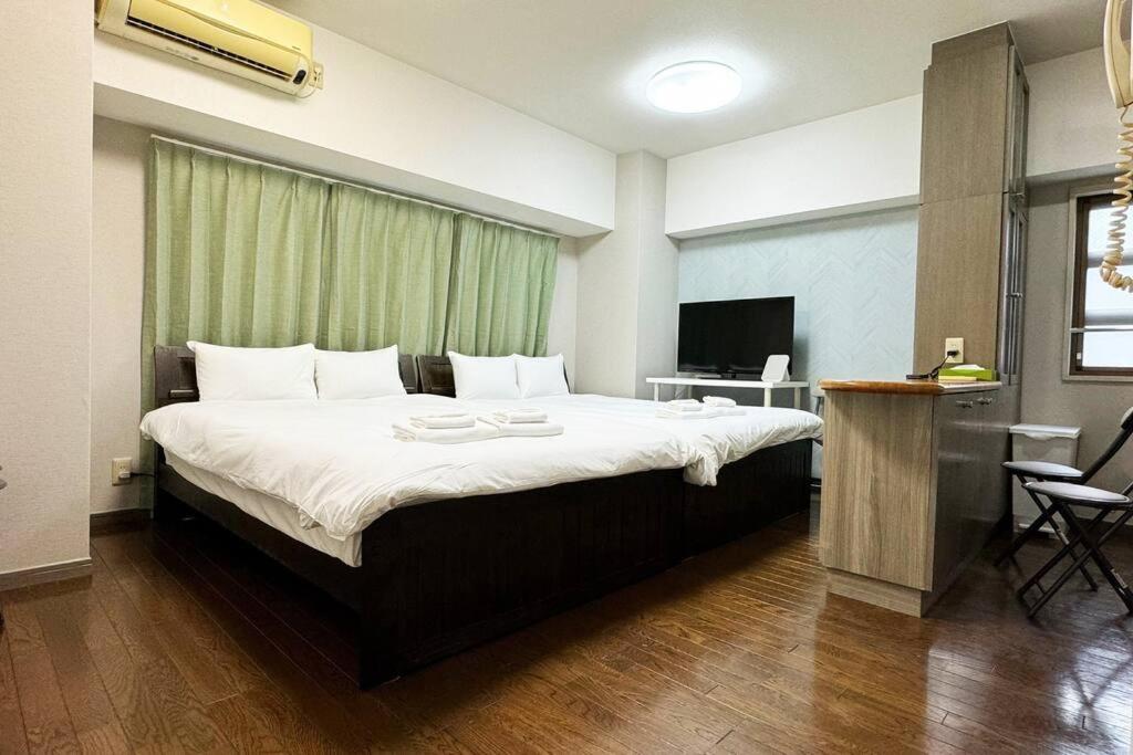Color島之内701 Apartment Осака Екстериор снимка